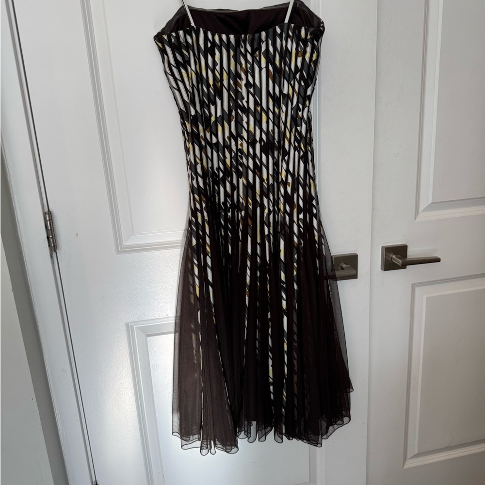 Elegant JS Collections Striped Dress - Picture 2 of 6